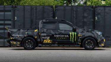 Nissan Navara-R